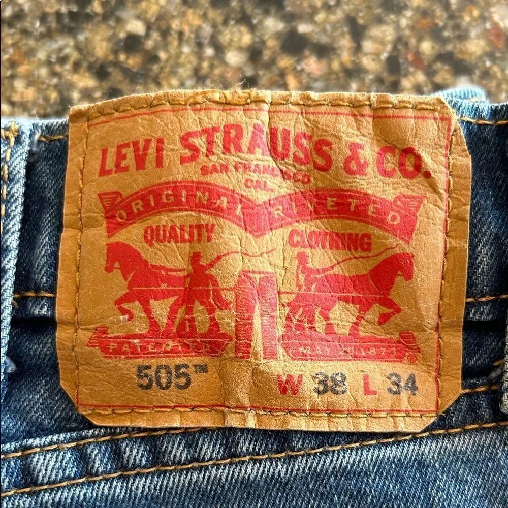 Levi's 505 Men's Classic Blue Straight Jeans